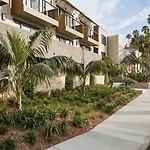 Holiday Inn Express And Suites La Jolla - Windansea Beach, And Ihg Hotel