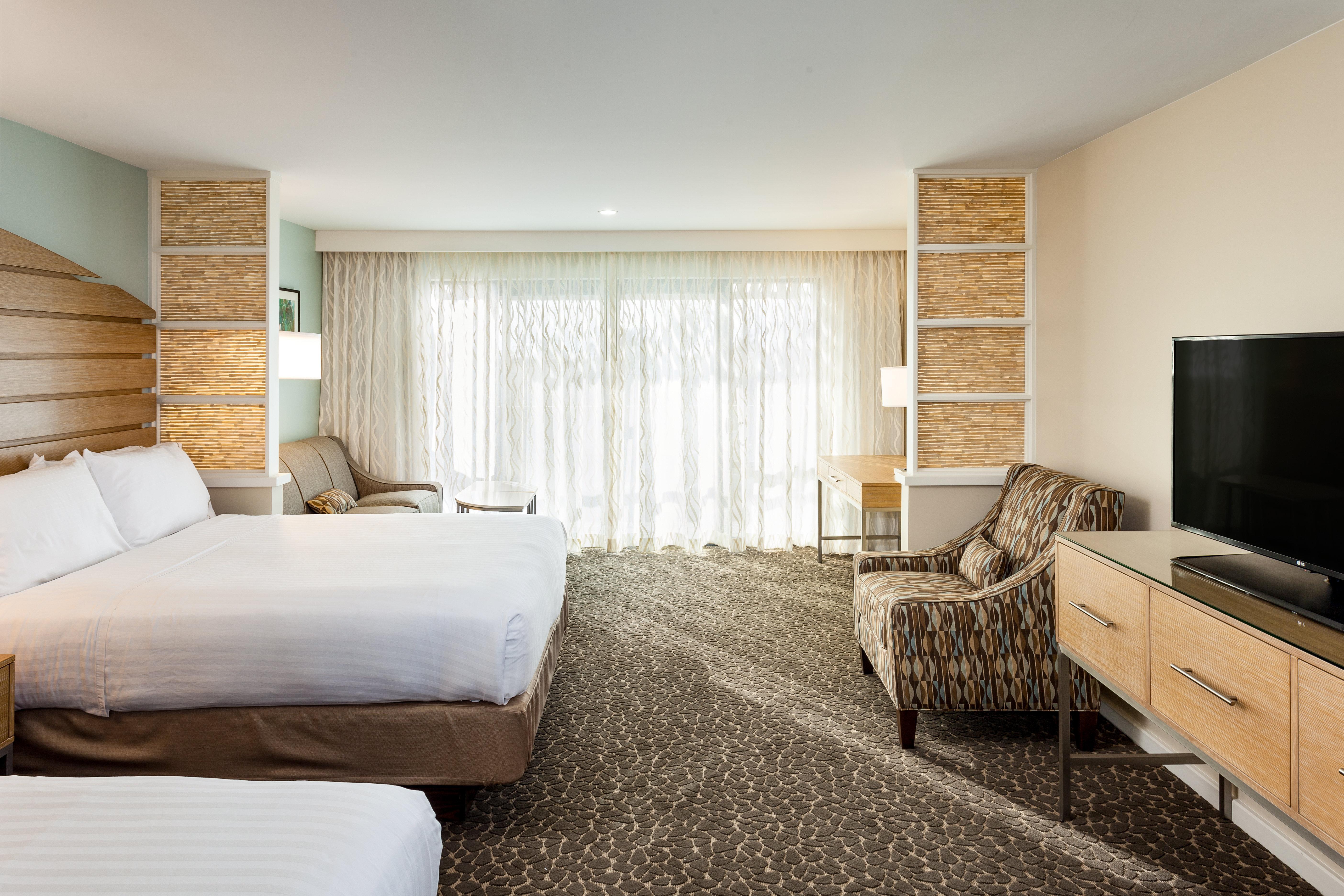 Resort Express And La Jolla - Windansea Beach, And Ihg San Diego