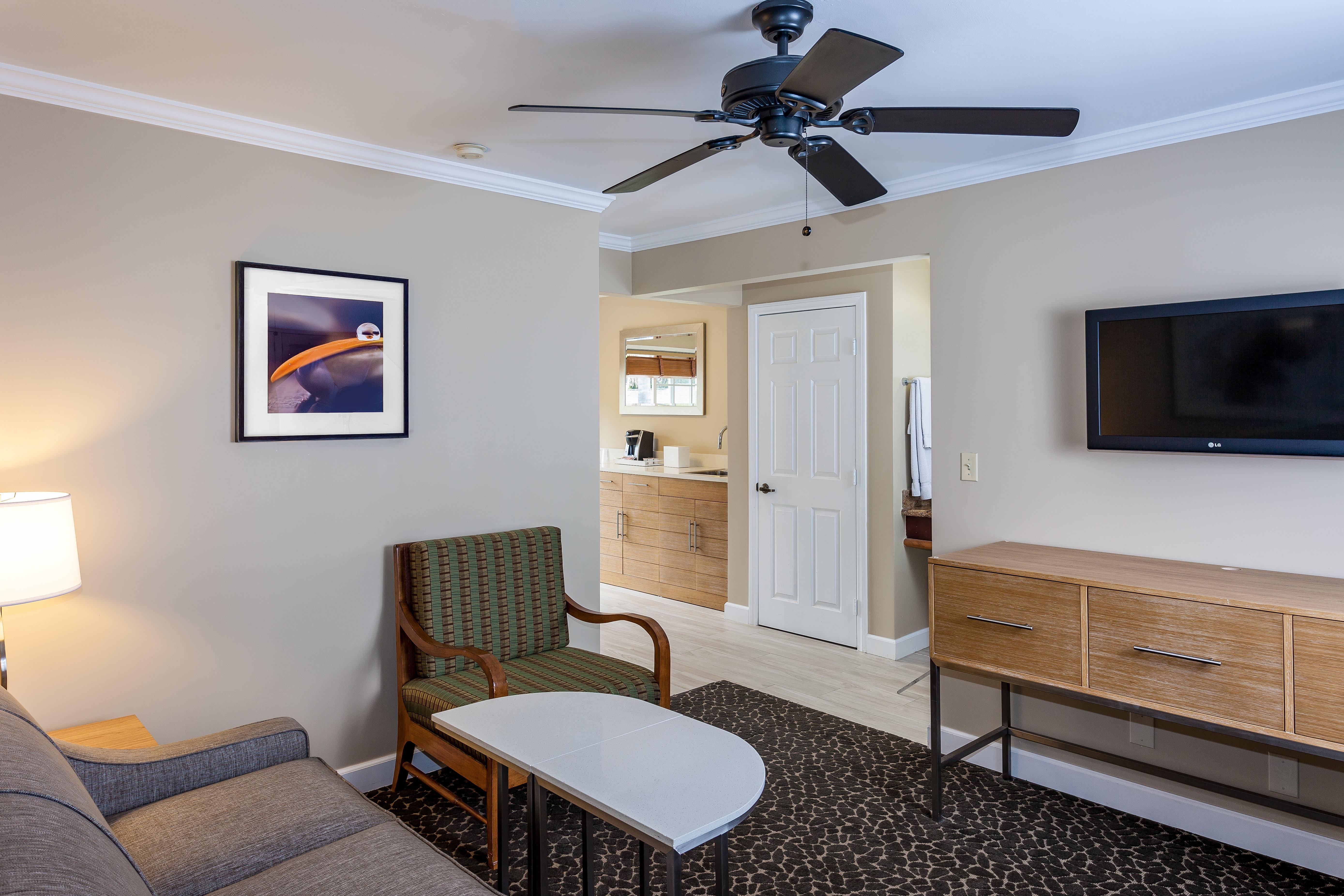 Express And La Jolla - Windansea Beach, And Ihg 2*